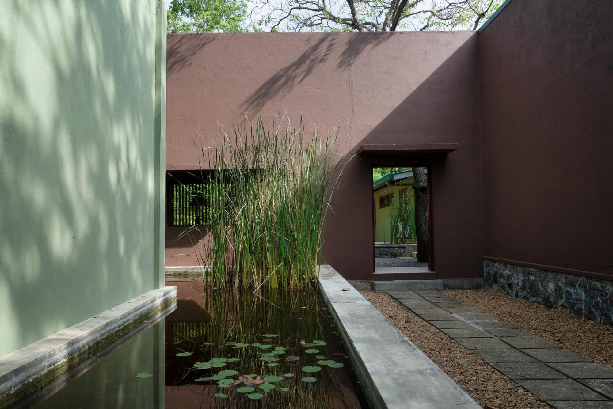 Neem Tree House Villa Kirinda  Exterior photo